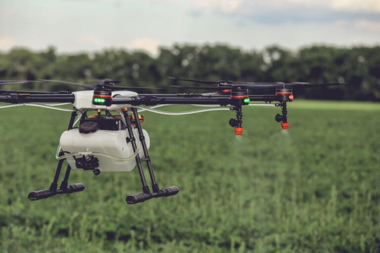 Afprøvning af autonome maskiner til optimering arbejdsopgaver i planteproduktion